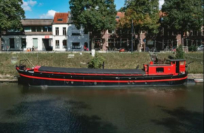 Houseboat Orfeo